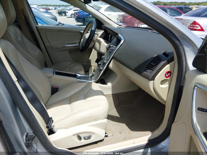 2012 VOLVO XC60 SPORT UTILITY VEHICLE 3.2L I-6 DOHC, VVT, 240HP