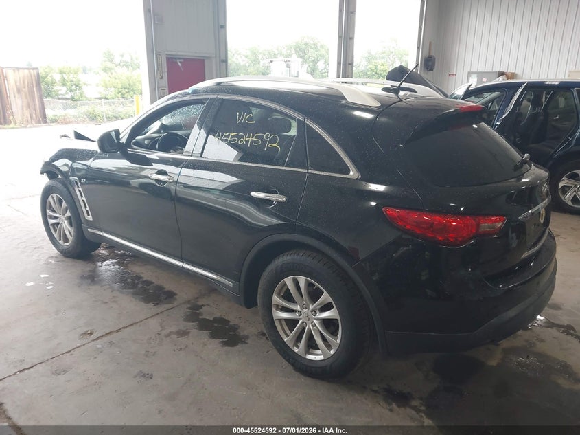 2017 INFINITI QX70 auction photo 3