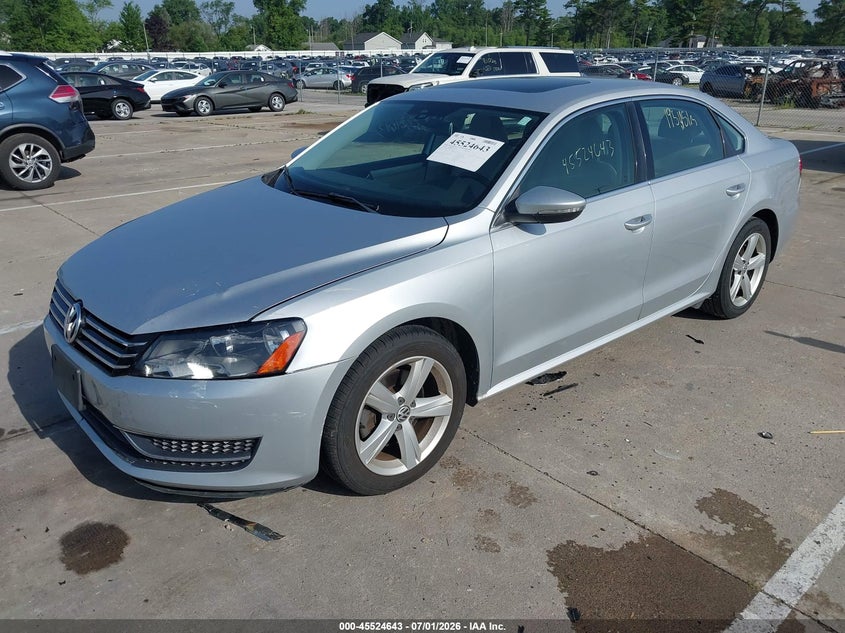 2012 Volkswagen Passat 2.5l Se 1VWBP7A34CC010102 photo 1