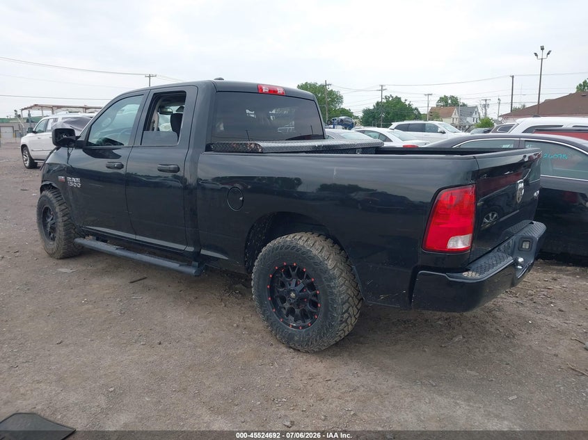 Vin: 1c6rr7ft5js351619, lot: 46022936, ram 1500 express  4x4 6'4 box 20183
