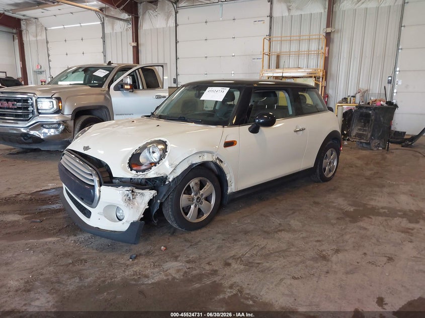 2014 MINI HARDTOP auction photo 2