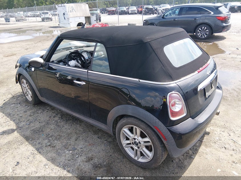 2014 MINI CONVERTIBLE auction photo 3