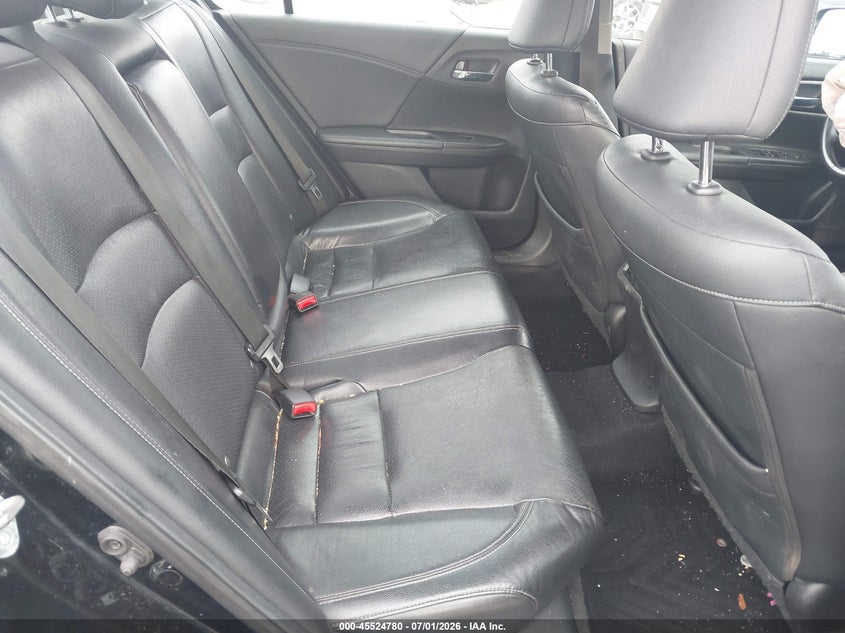 2015 HONDA ACCORD auction photo 8