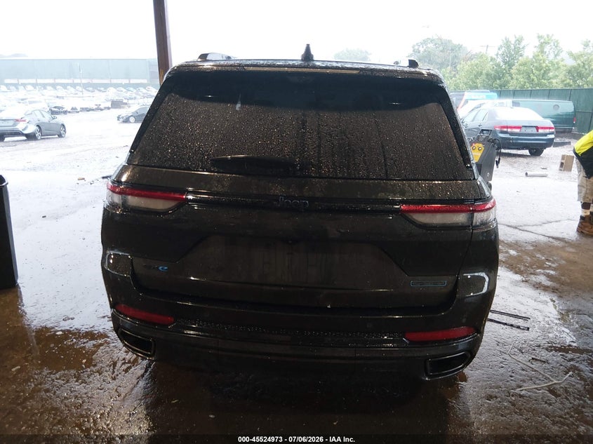 JEEP GRAND CHEROKEE 4XE - zdjęcie 16