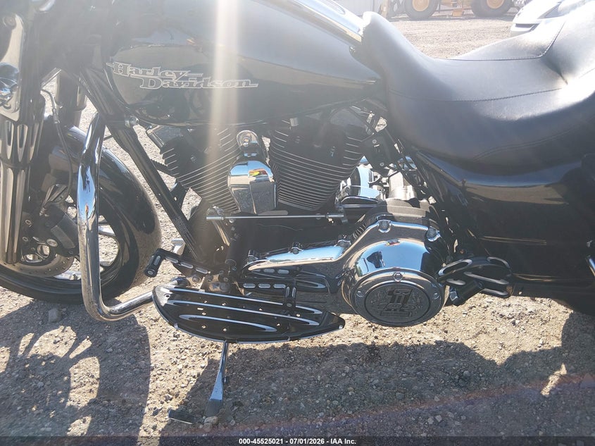 2013 Harley-Davidson Flhx Street Glide VIN: 1HD1KBM14DB693872 Lot: 45525021