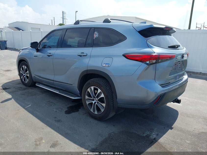 2021 TOYOTA HIGHLANDER auction photo 3