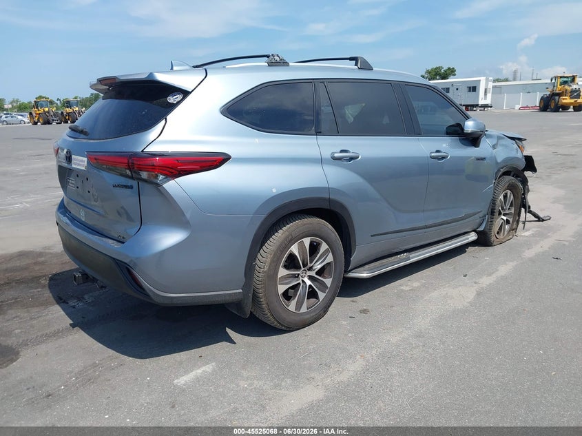 2021 TOYOTA HIGHLANDER auction photo 4