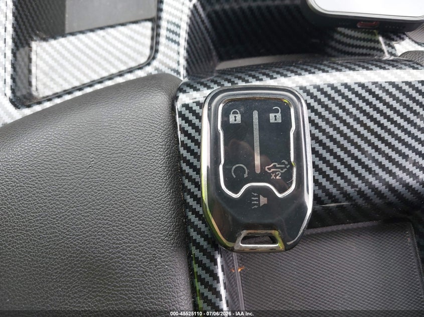 2019 CHEVROLET SILVERADO 1500 RST — Photo 11