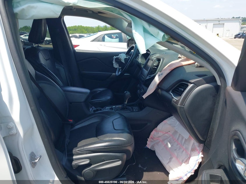 JEEP CHEROKEE 2019 VIN 1C4PJLLB6KD202265