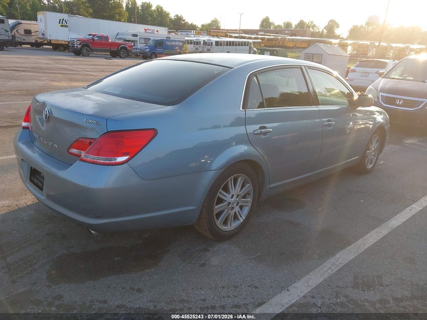 2006 TOYOTA AVALON auction photo 4