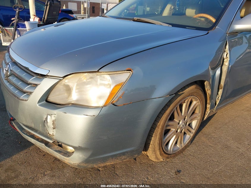 2006 TOYOTA AVALON auction photo 6