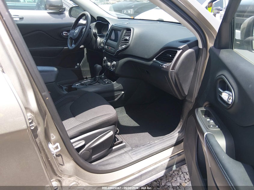 2019 JEEP CHEROKEE auction photo 5