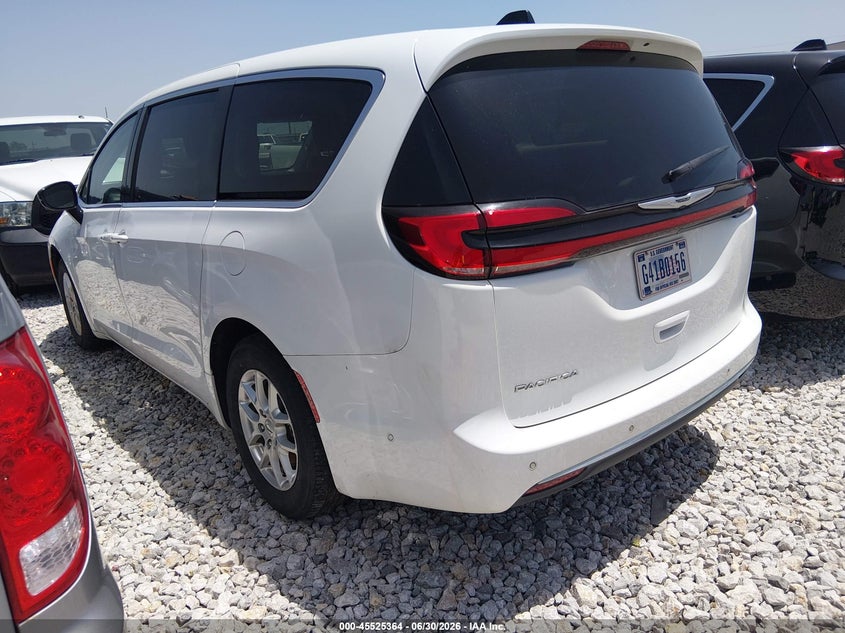 2024 CHRYSLER PACIFICA auction photo 3