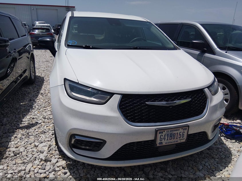 2024 CHRYSLER PACIFICA auction photo 6