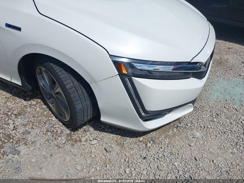 2018 Honda Clarity Plug-In Hybrid Touring VIN: JHMZC5F33JC020819 Lot: 45525378