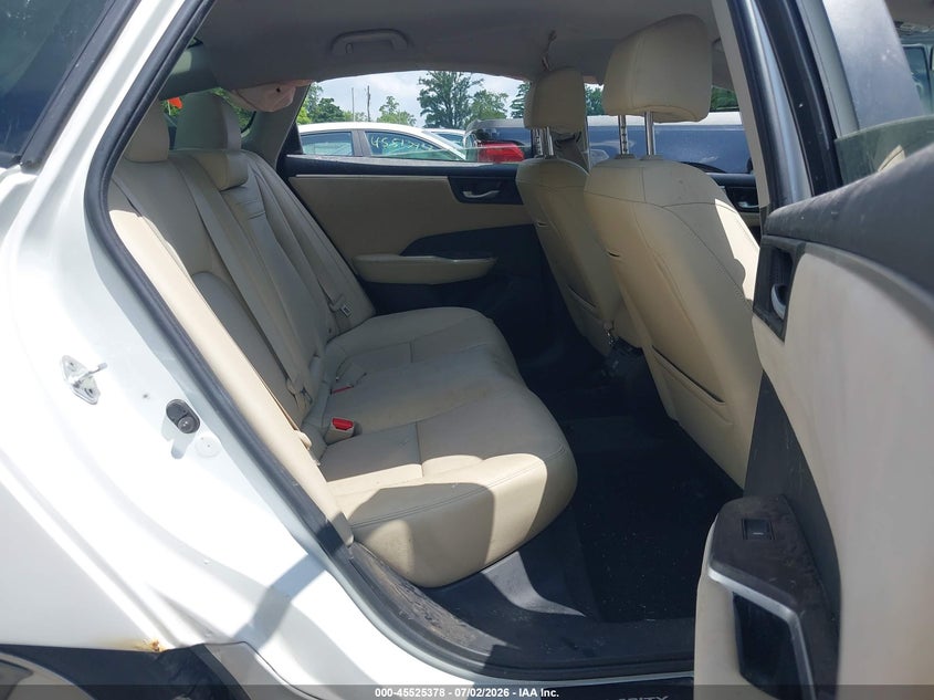 2018 Honda Clarity Plug-In Hybrid Touring VIN: JHMZC5F33JC020819 Lot: 45525378