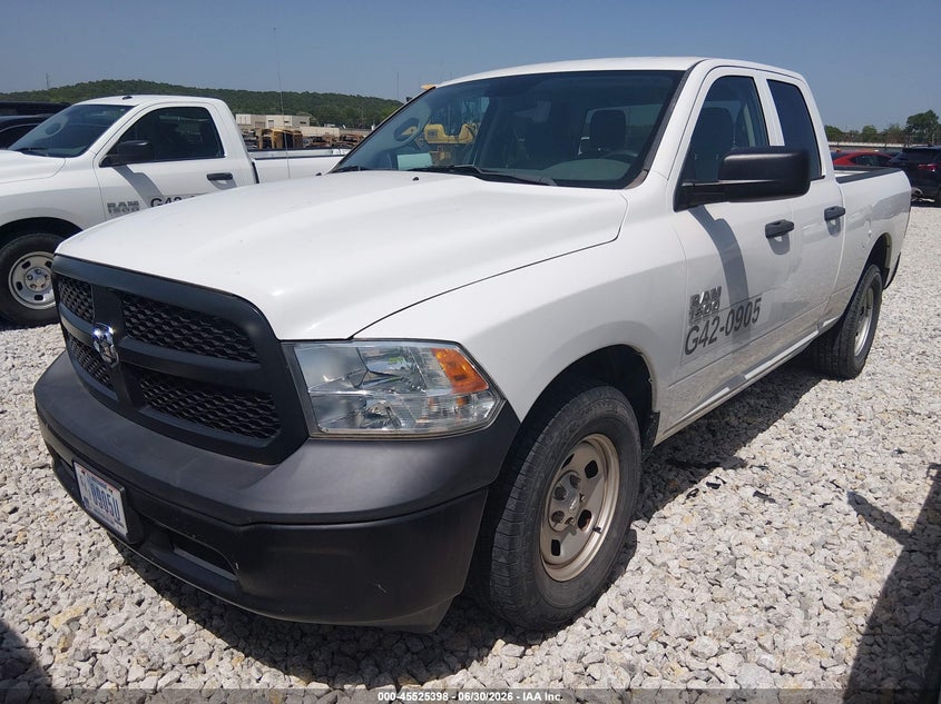 Vin: 1c6rr6fg7hs764939, lot: 46023642, ram 1500 tradesman  4x2 6'4 box 20172