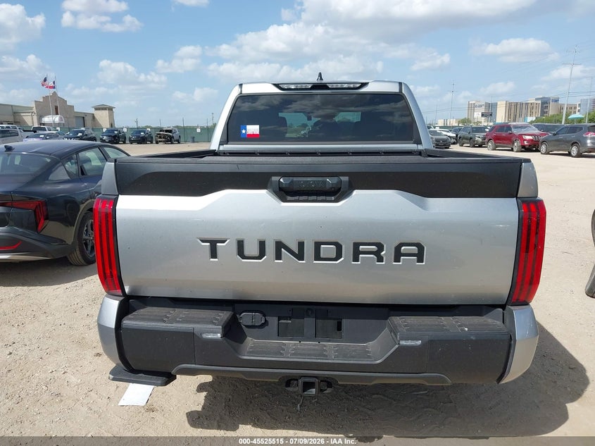 TOYOTA TUNDRA - zdjęcie 17