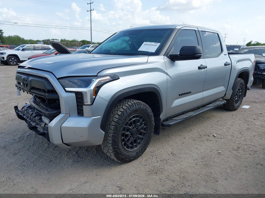 TOYOTA TUNDRA - zdjęcie 2