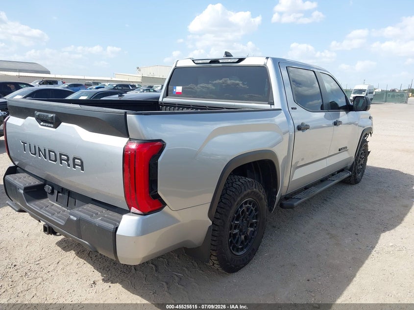 TOYOTA TUNDRA - zdjęcie 4