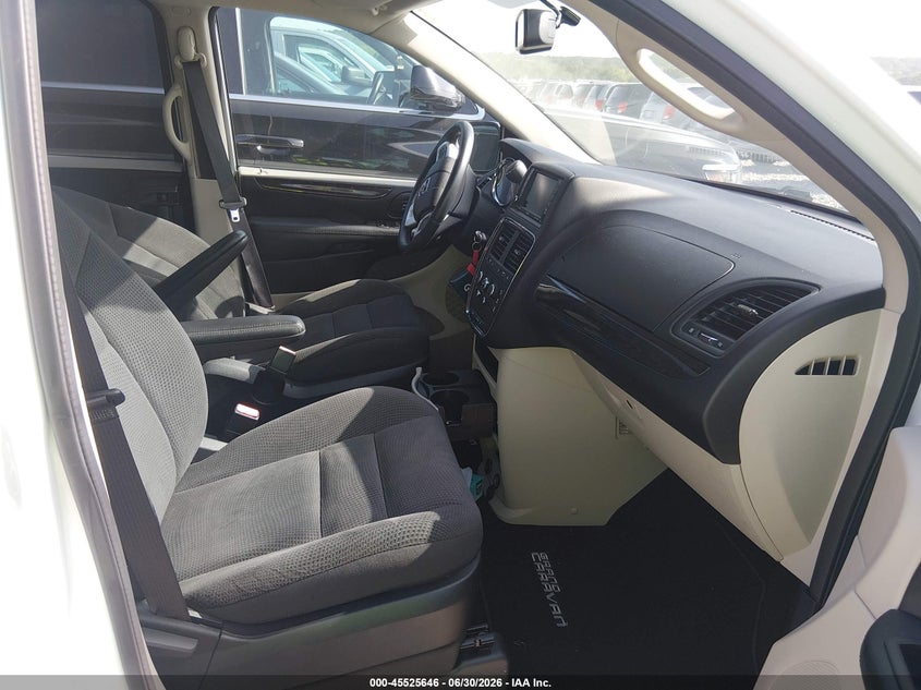 2017 DODGE GRAND CARAVAN auction photo 5