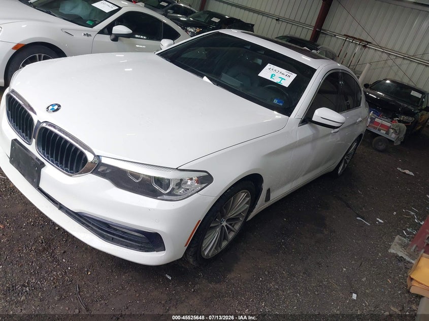 WBAJA7C5XJWC75875 2018 Bmw 530i Xdrive photo 1