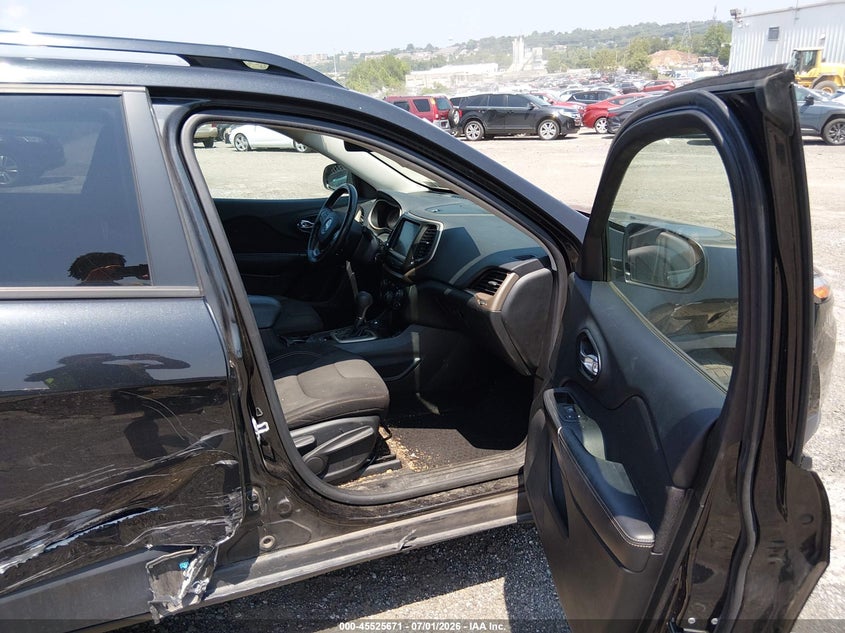 2016 JEEP CHEROKEE auction photo 5