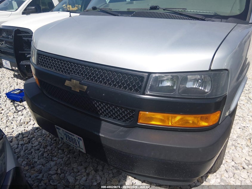 2022 CHEVROLET EXPRESS PASSENGER auction photo 6