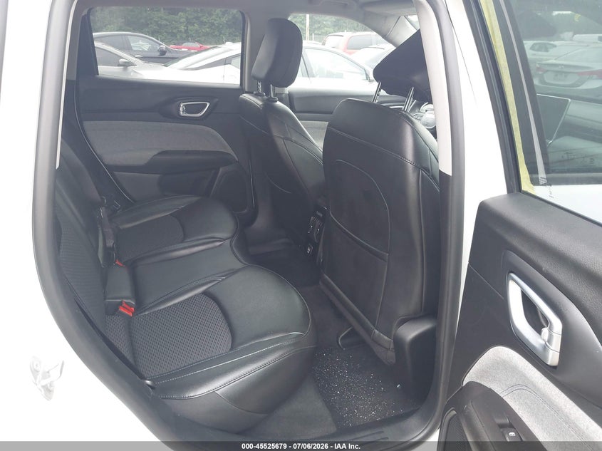 2022 JEEP COMPASS auction photo 8