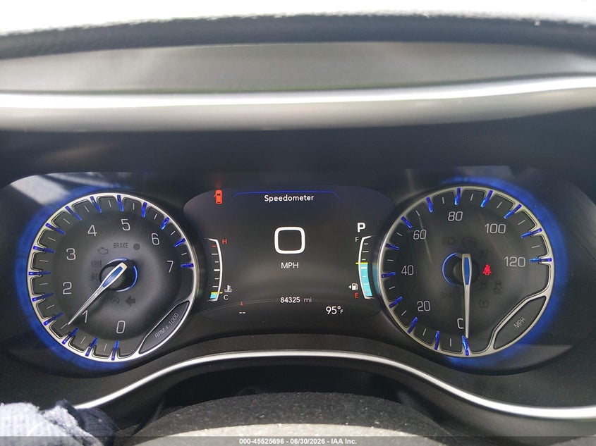2024 CHRYSLER PACIFICA auction photo 7