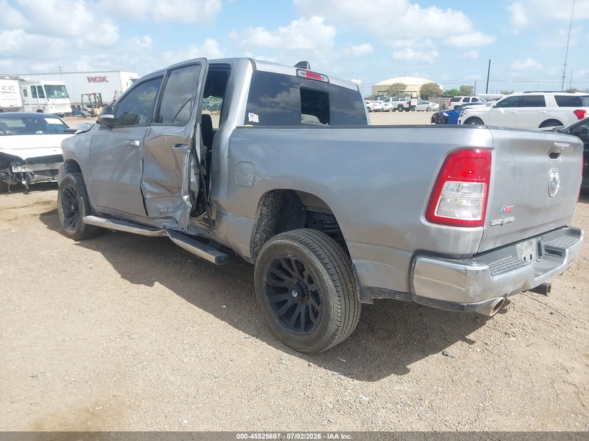 2021 RAM 1500 auction photo 3
