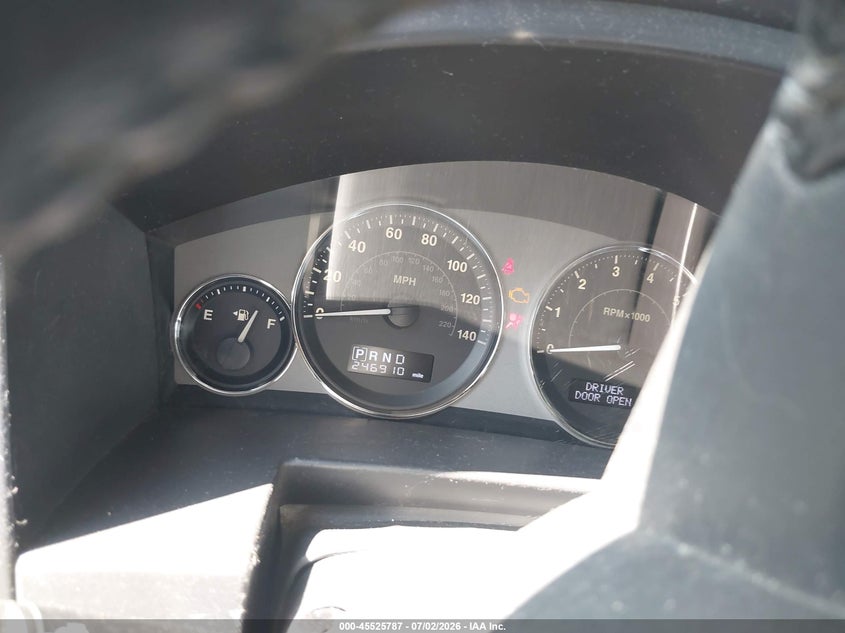 2008 JEEP COMMANDER auction photo 7