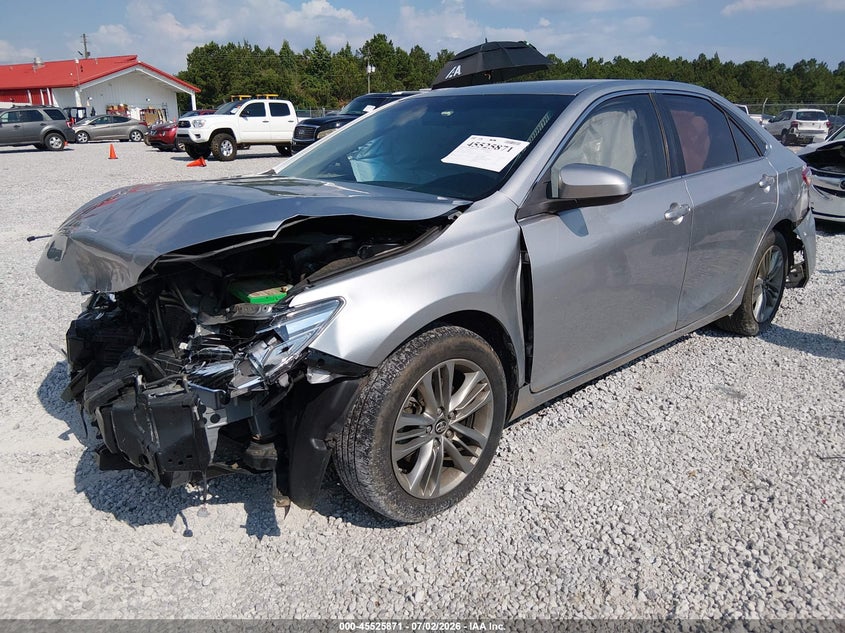 2016 TOYOTA CAMRY auction photo 2