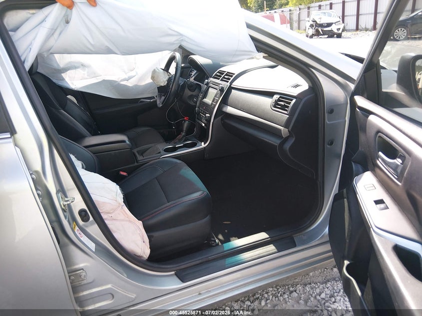 2016 TOYOTA CAMRY auction photo 5