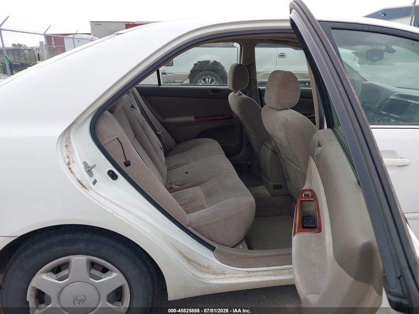 2004 TOYOTA CAMRY auction photo 8