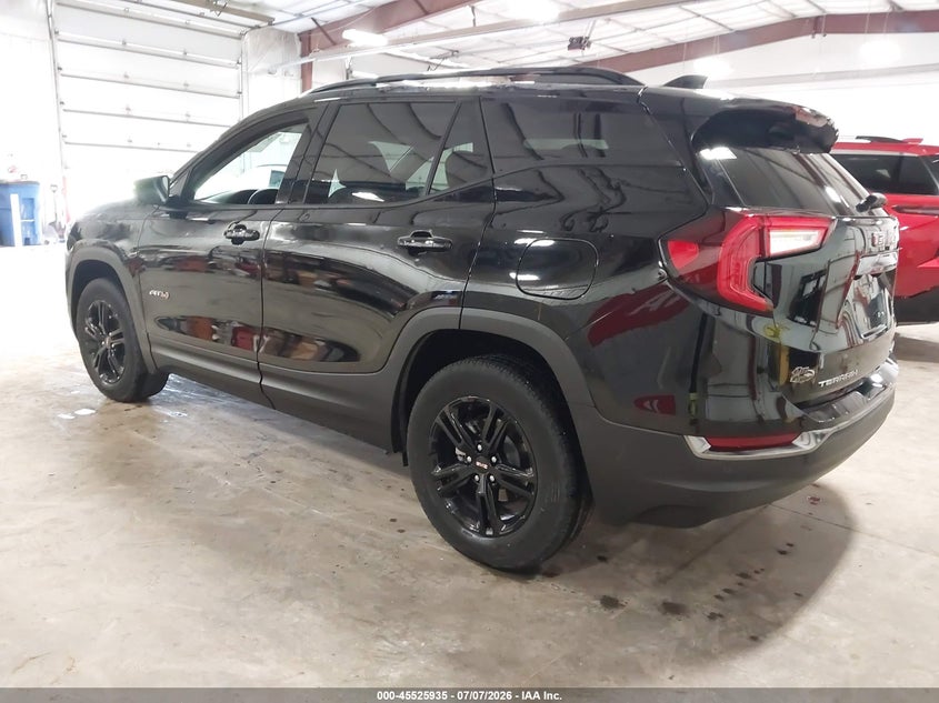 2024 GMC TERRAIN auction photo 3