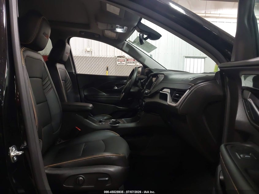 2024 GMC TERRAIN auction photo 5