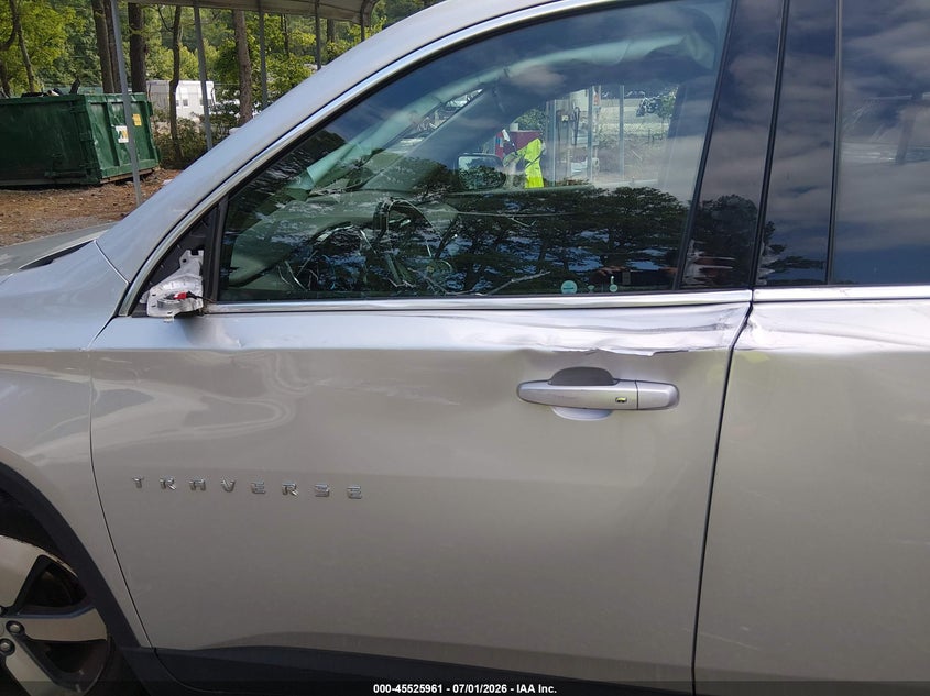 2019 CHEVROLET TRAVERSE auction photo 6