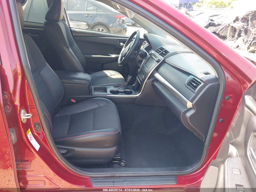 2017 TOYOTA CAMRY auction photo 5