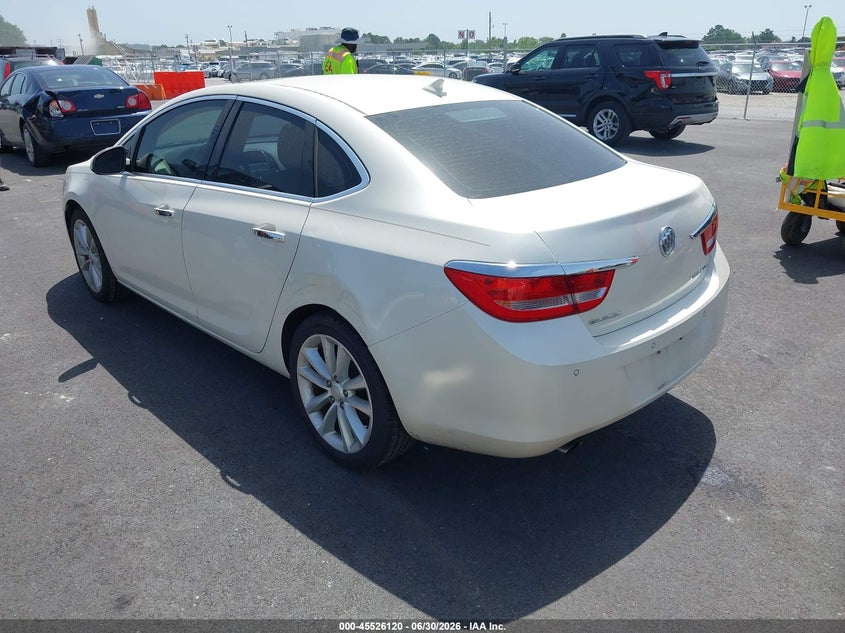 Vin: 1g4ps5sk5d4245861, lot: 46024364, buick verano leather group 20133