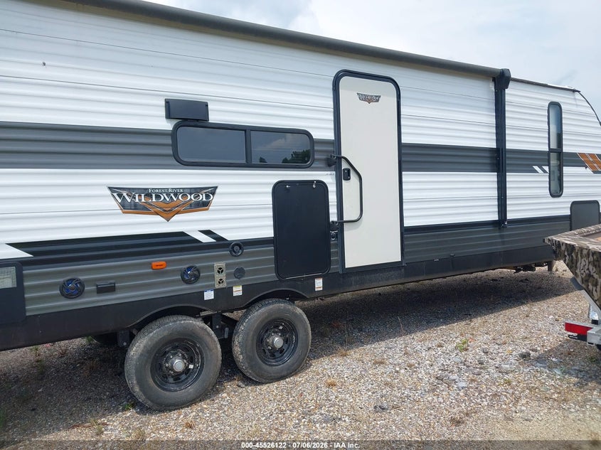2021 FOREST RIVER WILDWOOD auction photo 4