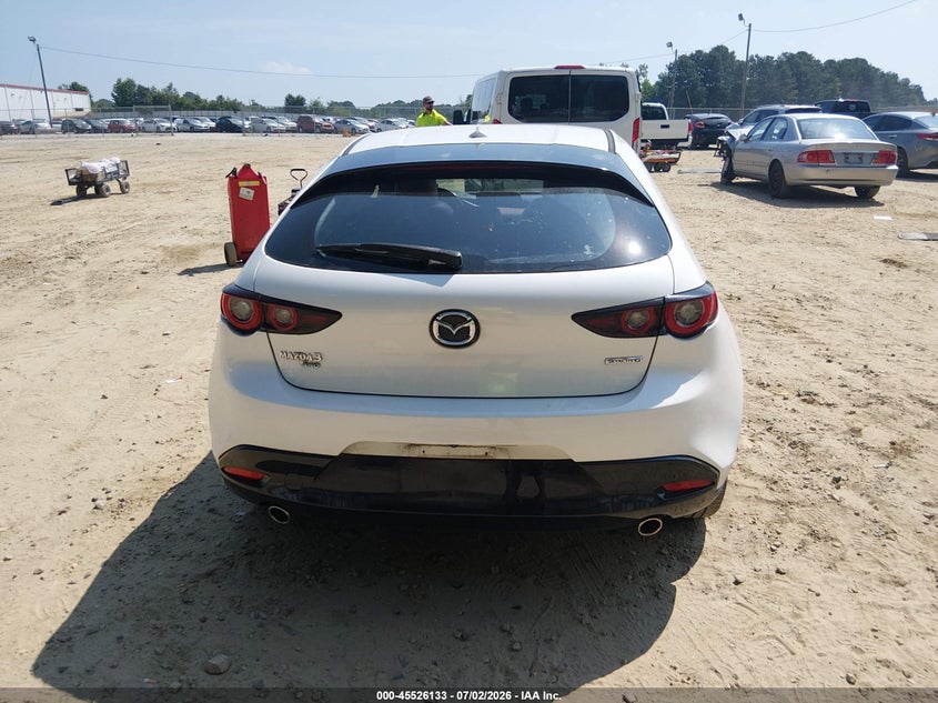MAZDA MAZDA3 - zdjęcie 17