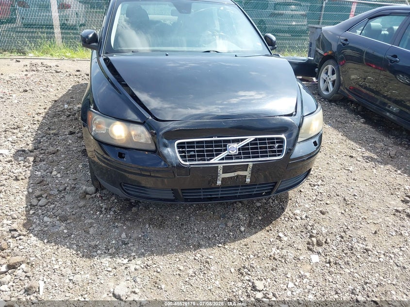 2007 Volvo S40 2.4I VIN: YV1MS382572264410 Lot: 45526175