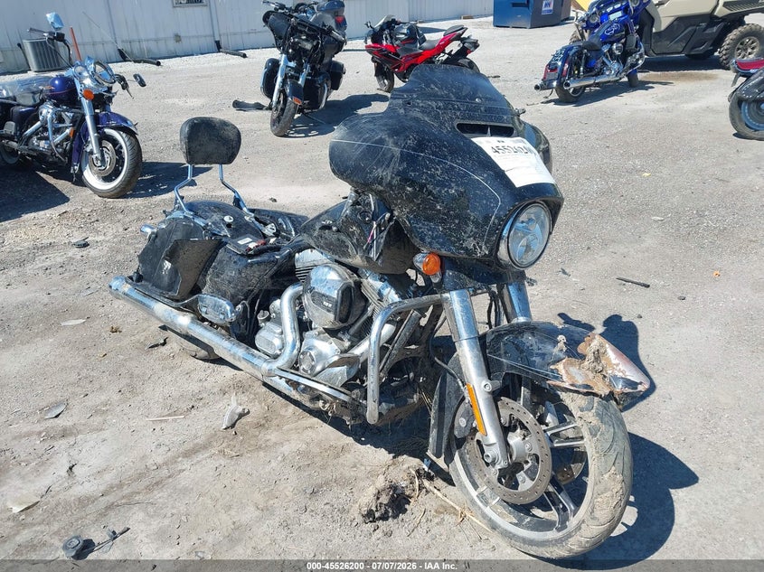 2015 Harley-davidson Flhxs