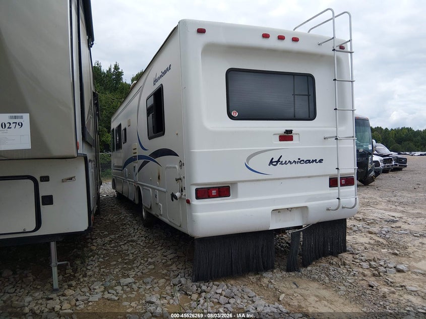 2000 WORKHORSE CUSTOM CHASSIS MOTORHOME CHASSIS auction photo 3