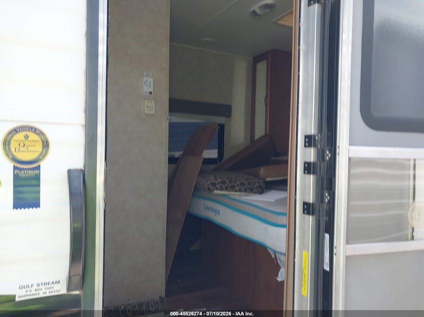 2015 GULFSTREAM CONQUEST 20QBG auction photo 5