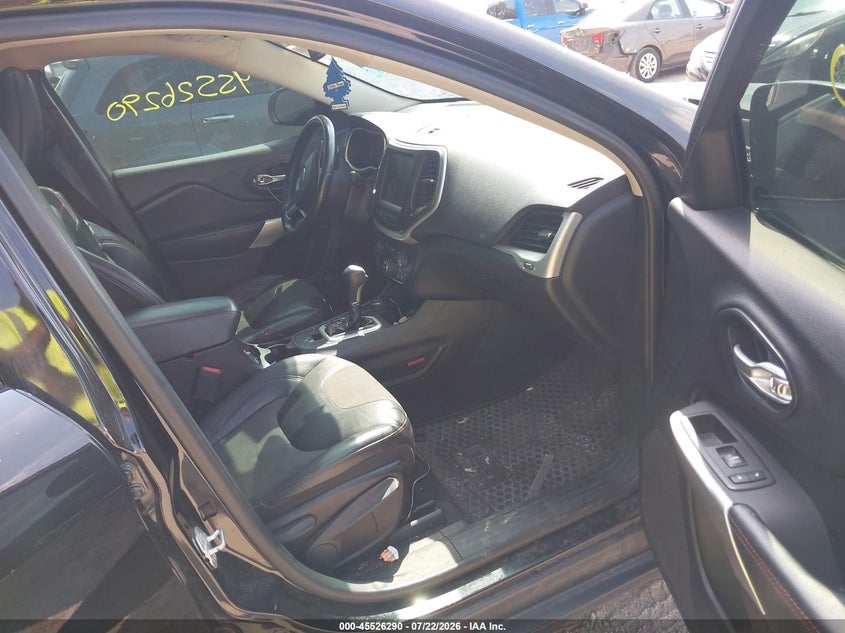 2018 JEEP CHEROKEE auction photo 5