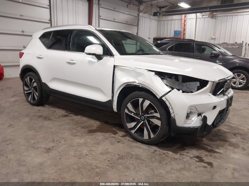 2024 Volvo Xc40