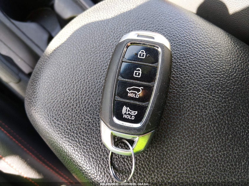 2019 Hyundai Veloster 2.0 Premium VIN: KMHTG6AF6KU012532 Lot: 45526323