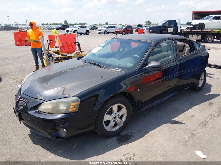 2008 PONTIAC GRAND PRIX auction photo 2